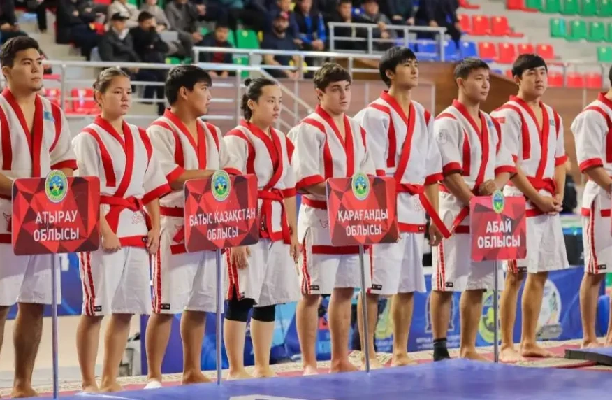Қазақ күресінен ел чемпиондары анықталуда Қазақ күресінен ел чемпиондары анықталуда