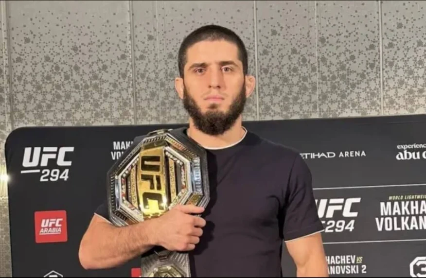 UFC чемпионы Ислам Махачев Алматыға келді UFC чемпионы Ислам Махачев Алматыға келді