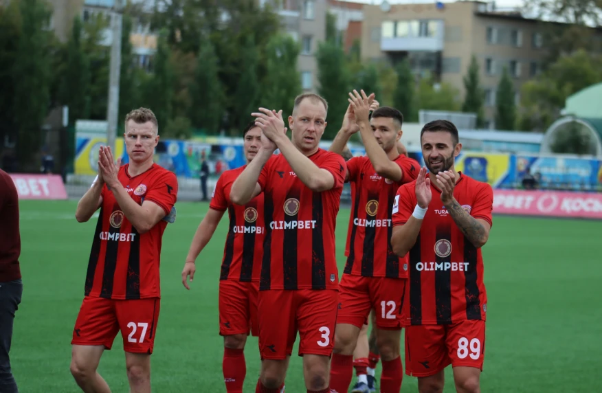 «Жетысу» – «Кызылжар»: стартовые составы команд «Жетысу» – «Кызылжар»: стартовые составы команд