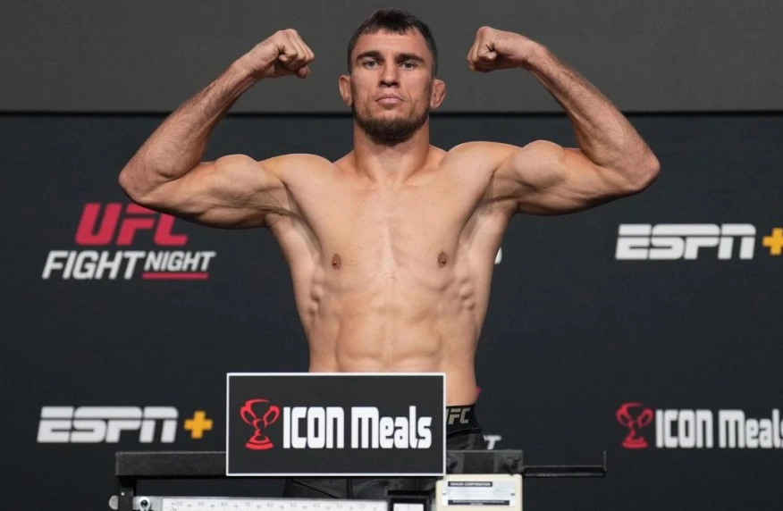 Веретенников оказался тяжелее соперника по бою на UFC 320 Веретенников оказался тяжелее соперника по бою на UFC 320