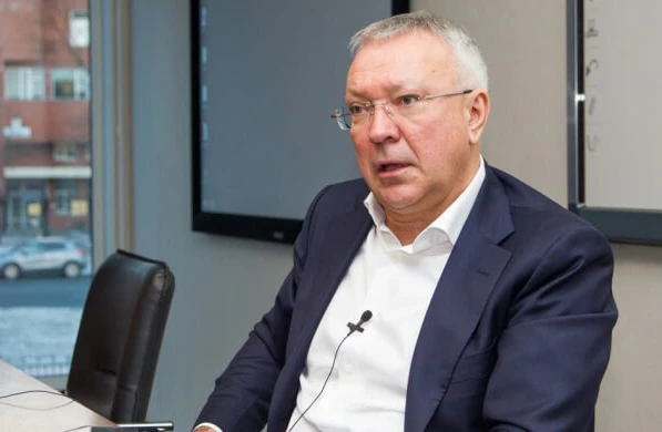 Экс-вице президент «Локомотива»: Зайнутдинову сделали предложение, от которого сложно отказаться Экс-вице президент «Локомотива»: Зайнутдинову сделали предложение, от которого сложно отказаться
