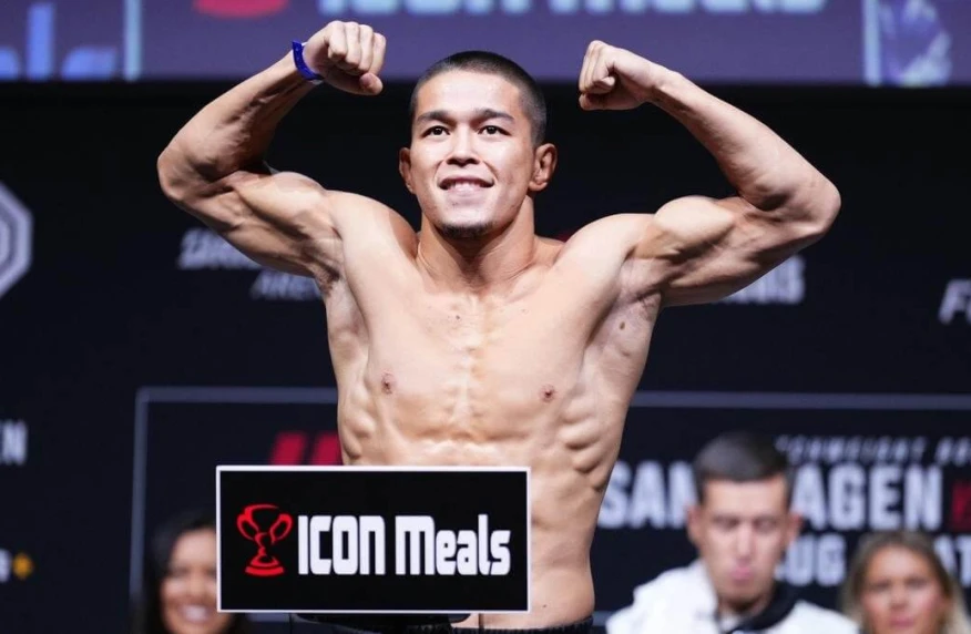 Асу Алмабаев UFC үздіктерімен төбелескісі келеді Асу Алмабаев UFC үздіктерімен төбелескісі келеді