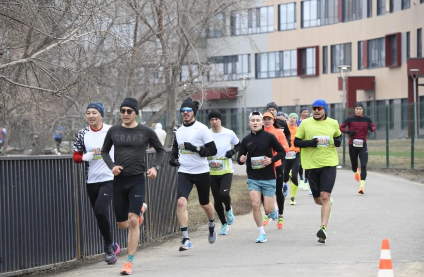 Astana run - 2024: Елордада өткен жарысқа 500-ден астам әуесқой желаяқ қатысты Astana run - 2024: Елордада өткен жарысқа 500-ден астам әуесқой желаяқ қатысты