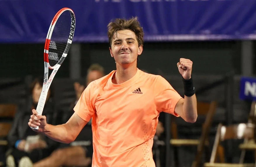 Шевченко Римдегі ATP турнирін жеңістен бастады Шевченко Римдегі ATP турнирін жеңістен бастады