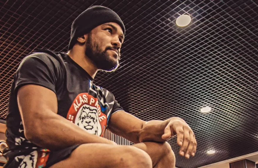 Бразильский боец лишен титула временного чемпиона Alash Pride FC Бразильский боец лишен титула временного чемпиона Alash Pride FC