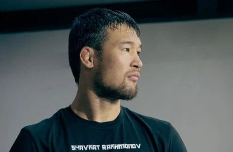 Появился спортсмен, способный обойти Шавката Рахмонова Появился спортсмен, способный обойти Шавката Рахмонова