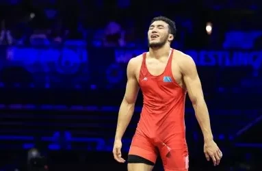 Ризабек Айтмухан: Искренне желаю Рахмонову привезти пояс UFC в нашу страну Ризабек Айтмухан: Искренне желаю Рахмонову привезти пояс UFC в нашу страну