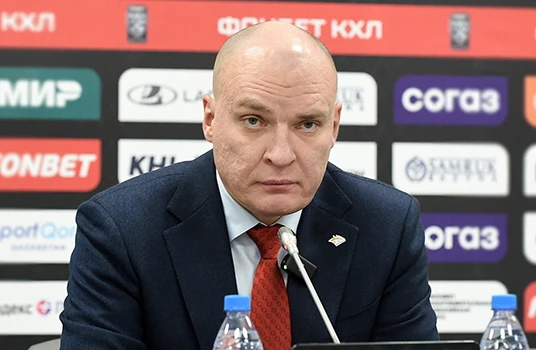 Разин — об игре Михайлиса: Если бы я знал как он себя покажет, не дал бы ему и пяти минут Разин — об игре Михайлиса: Если бы я знал как он себя покажет, не дал бы ему и пяти минут