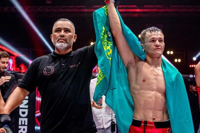 Кезекті қазақстандық файтер UFC-мен келісімшартқа қол қойды Кезекті қазақстандық файтер UFC-мен келісімшартқа қол қойды