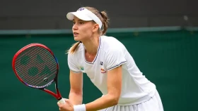 Елена Рыбакина вышла в 1/8 финала Уимблдона (Видео)