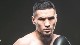 Даурен Елеусинов проиграл нокаутом Уолшу (видео)