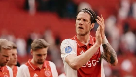 «Аякс» вновь потерял очки (видео)