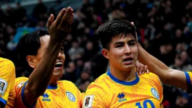 УЕФА отметили рекорд Дастана Сатпаева