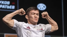 Олжабай – Айвазян жекпе-жегінің тағдыры төрешілер шешті (видео)