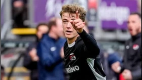 АЗ Алкмаар жеңіссіз сериясын үзді (видео)