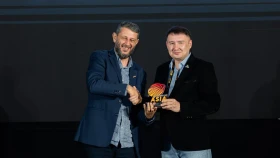 Азиатская федерация бадминтона вручила награды двум представителям команды Казахстана