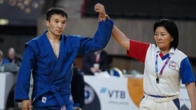 Самбо: Арнур Куатай стал победителем этапа Кубка мира в Ереване