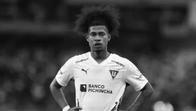 Футболист сборной Эквадора умер в больнице после месяца в коме