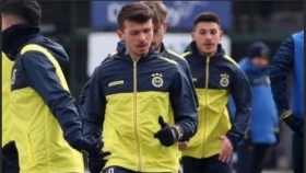 Казахстанский футболист подписал контракт с белорусским клубом