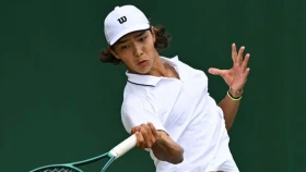 Омарханов вышел в 1/4 финала Уимблдона (видео)