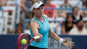 Елена Рыбакина вышла в четвертый круг турнира в Монреале