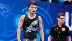 Айбек Айтбеков - чемпион мира по борьбе до 23 лет
