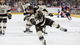 «Трактор» шабуылшы Майк Веккионені «Барыс» клубына ауыстырды