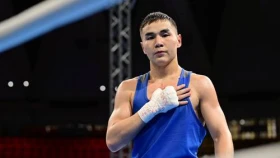 Базарбайулы проиграл кубинцу в четвертьфинале лицензионного турнира