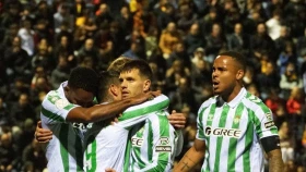 «Бетис» вышел в 1/16 Кубка Испании (видео)