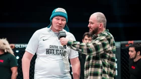 Айболат Муратулы о бое с Сантосом: Посмотрим, как он отвечает за слова