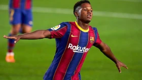 Фати интересен «Аяксу»