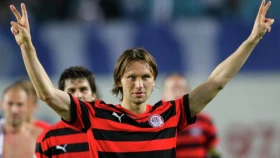 Бывший футболист сборной Казахстана сравнил Адиева и Черчесова: Черчесов так не умеет