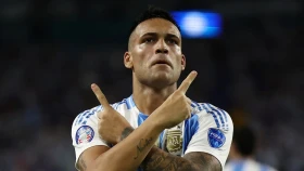 Лаутаро Мартинес повторил достижение Марадоны (видео)