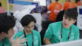 Историческое «золото» завоевал казахстанец на чемпионате мира по спортивному программированию