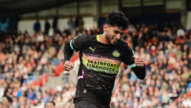 ПСВ продолжает побеждать (видео)