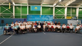 В Астане стартовал чемпионат Казахстана по теннису на колясках