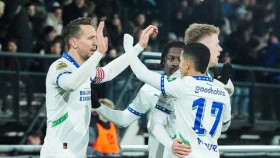 ПСВ потерял первое место в Эредивизи (видео)