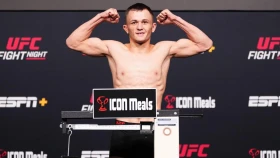 Тренер Алмахана назвал дату возвращения Бекзата в октагон