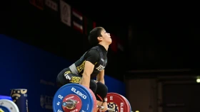 Зілтемірші Әлихан Әскербай үш бірдей рекорд жаңартып, екінші алтын медалін жеңіп алды