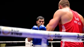 Балкибекова, Абикеева и Оралбай вышли в полуфинал ЧМ по боксу