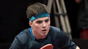 Алан Курмангалиев примет участие в WTT Singapore Youth Smash