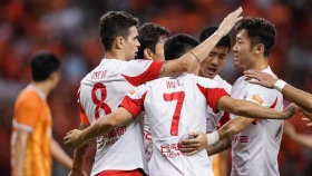 Фаворит из Китая против австралийского андердога. Где посмотреть матч азиатской Лиги Чемпионов «Шанхай Порт» - «Централ Кост Маринерс»