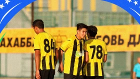 «Кайрат» крупно проиграл «Бетису» в Юношеской Лиге УЕФА