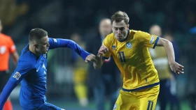 Казахстан  уступил Словении с минимальным счетом, потеряв двух футболистов