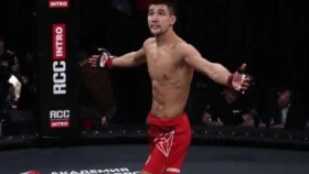 Казах получил визу в США и будет угловым Петра Яна на турнире UFC 299