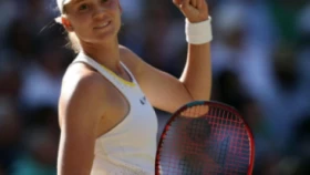 Елена Рыбакинаның Австралиядағы жеңісті жорығы жалғасуда