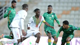 Ждать сюрприз от аутсайдера? Где смотреть Коморские Острова — Мали