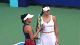 Сагындыкова и Дмитриченко вышли в финал турнира в Астане (видео)