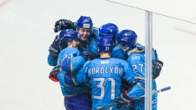 «Барыс» собрал аншлаг и проиграл «Авангарду» в овертайме