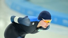 Кристина Шумекова жасөспірімдер арасындағы конькимен жүгіру спорты бойынша Әлем кубогының кезеңінде үшінші «алтынды» жеңіп алды.